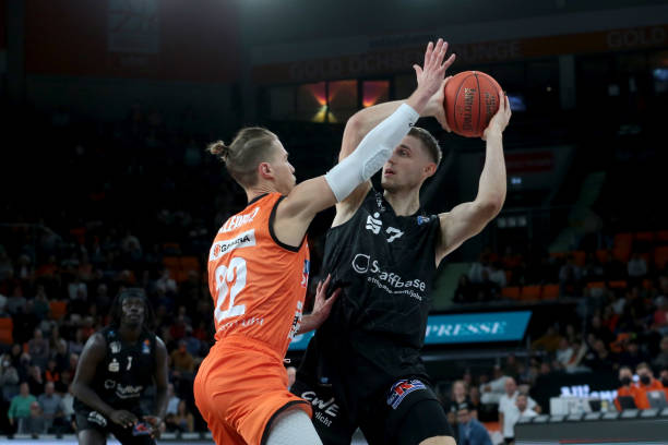 帮助管理自 帮助管理自