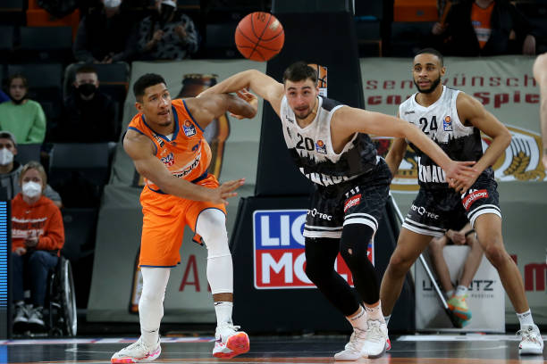 更多依赖核 更多依赖核