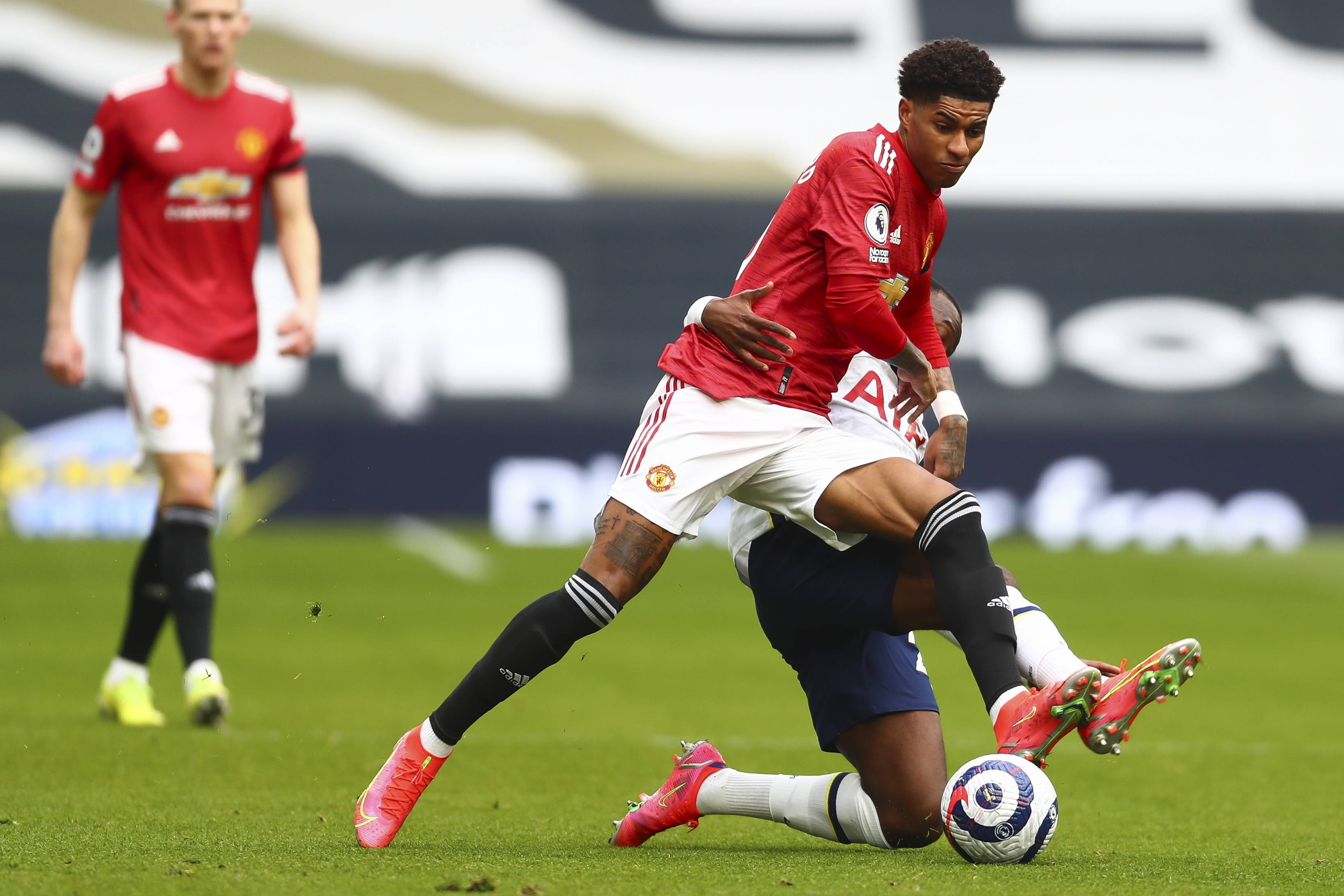 他会通过播 他会通过播