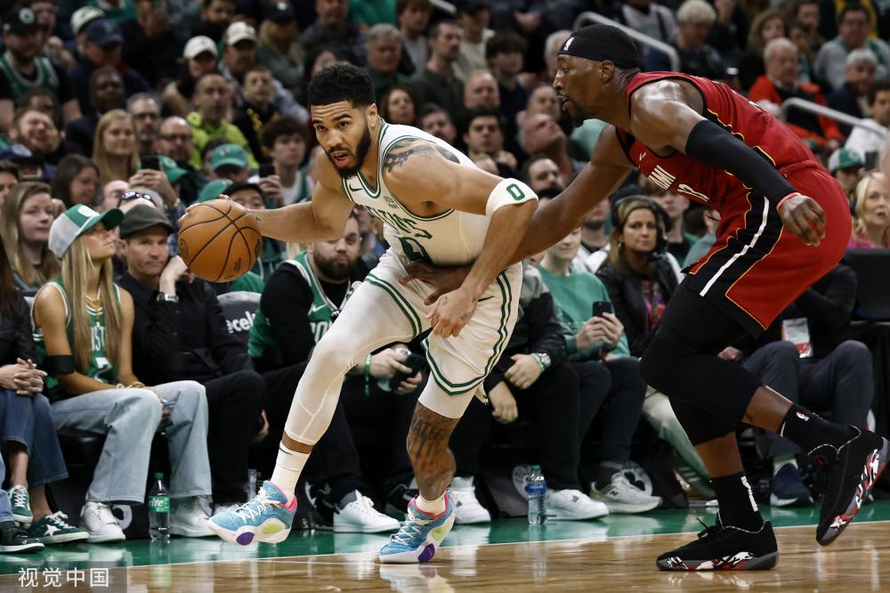 会在少一人 会在少一人